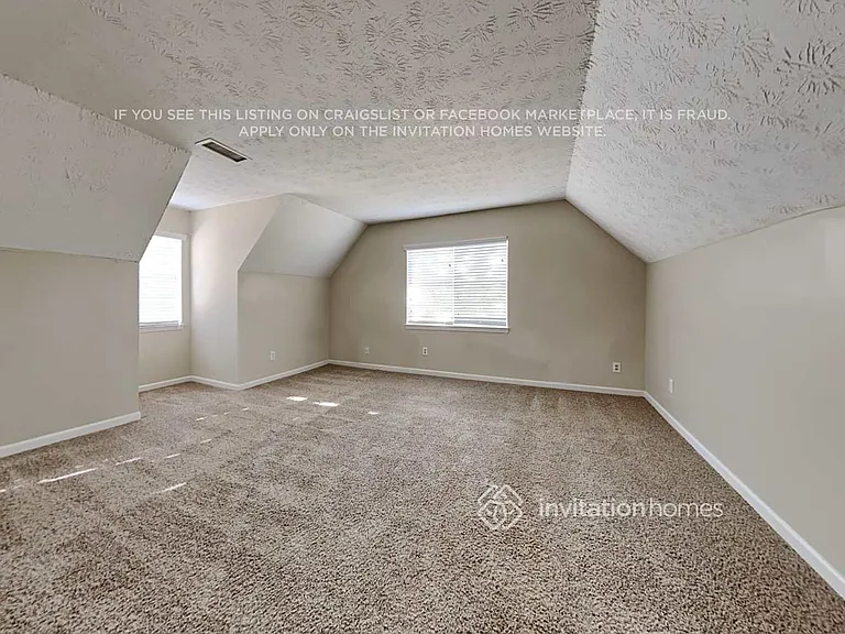 650 Cranberry Ct — Photo 10