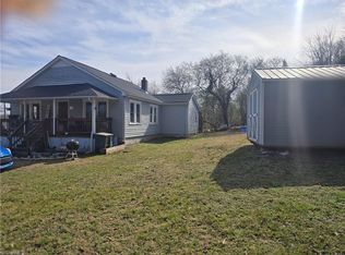 624 Fairplains Rd, North Wilkesboro, NC 28659