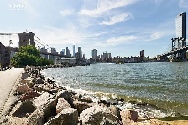 Sold by Douglas Elliman | media 15