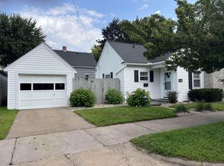 2015 Lamont St, Wausau, WI 54403