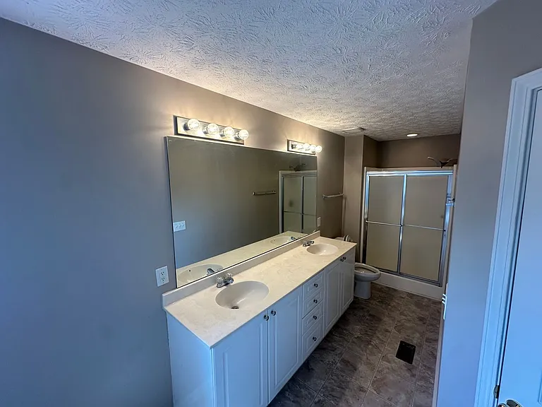 3222 Briarhill Ct — Photo 10