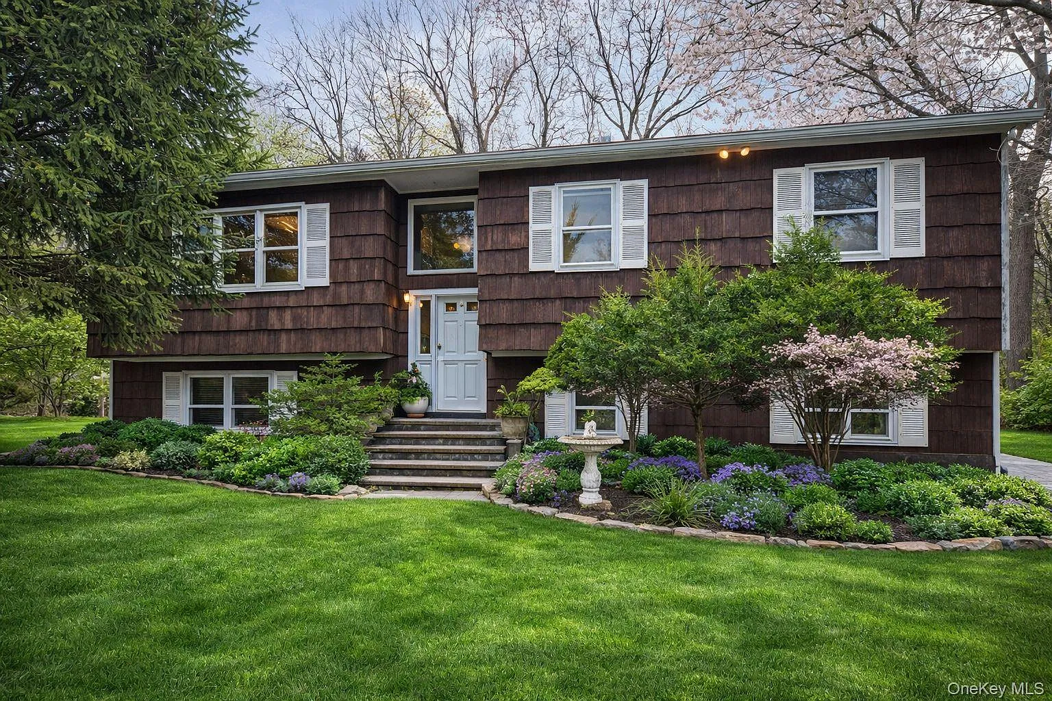 12 Green Bower Lane photo 1