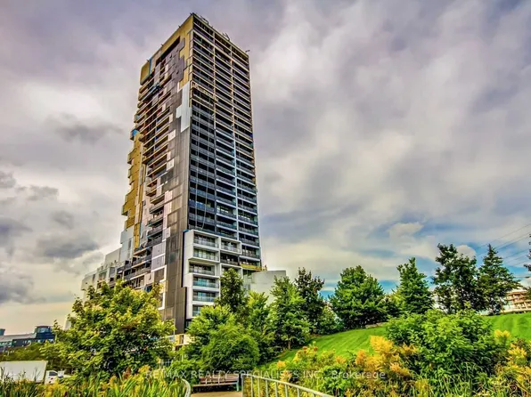 170 Bayview Ave, Toronto, ON