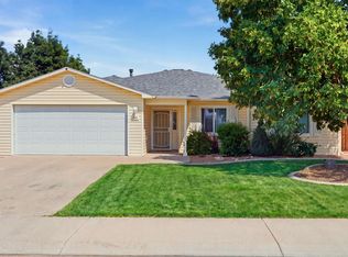 242 Narrow Leaf Dr, Fruita, CO 81521