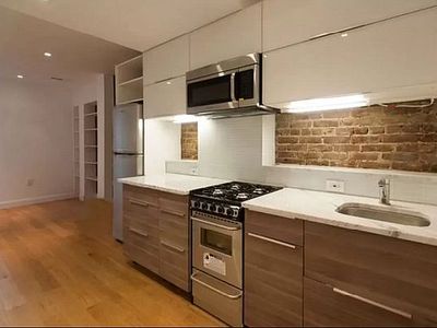 86 Clinton St APT 4, New York, NY, 10002