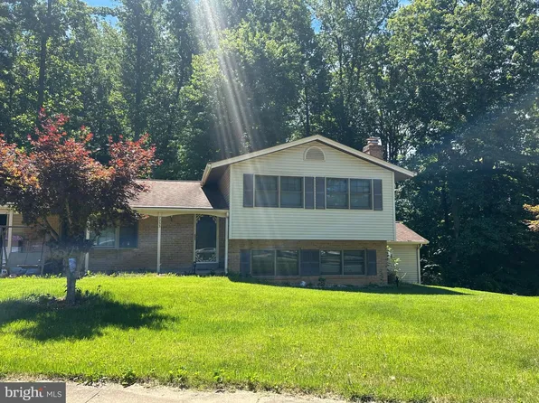7233 Ashview Dr, Springfield, VA 22153