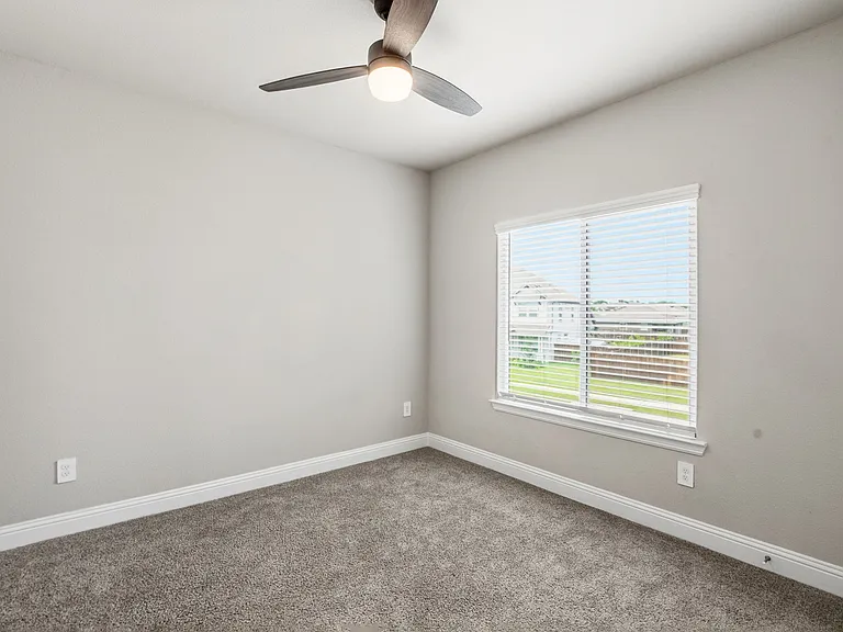 1501 Woodpecker St — Photo 25