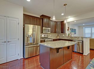 123 Kyle Dr, Tinton Falls, NJ 07712
