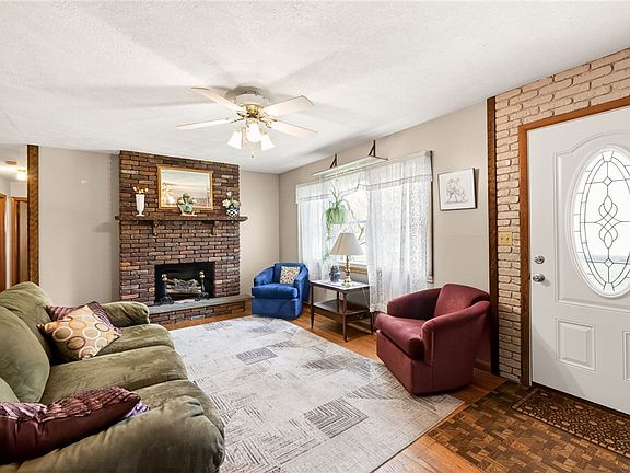 5th image of 6214 Oakridge Rd