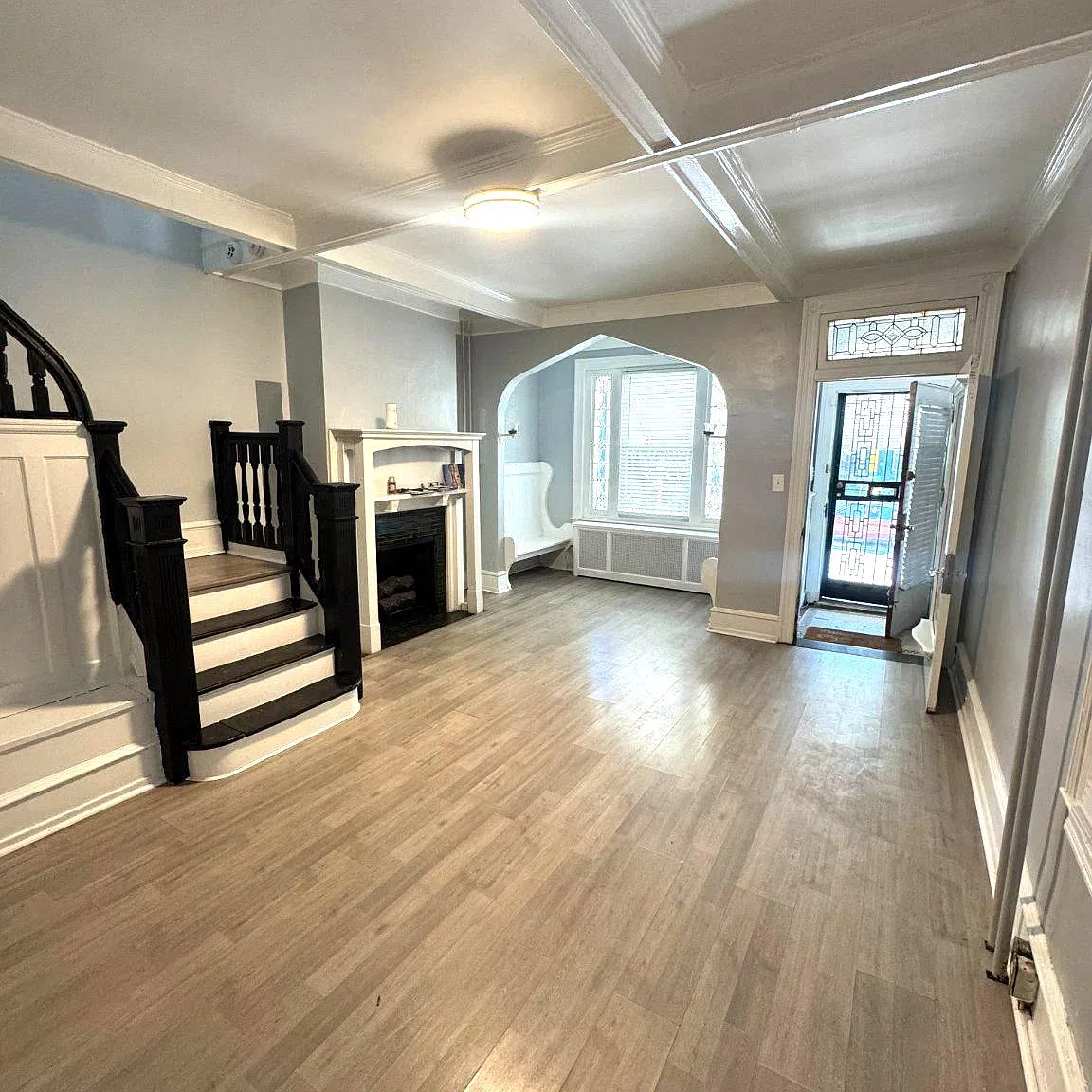 4 bed, 1.5 bath, 1792 sqft, $2,350 — Photo 1