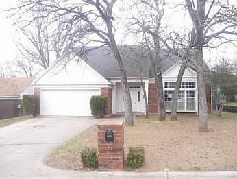 1st image of 6729 Inwood Dr