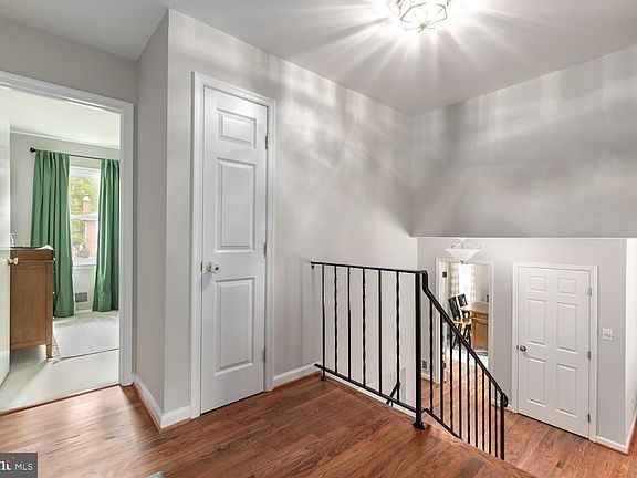 4th image of 12029 Cheviot Dr
