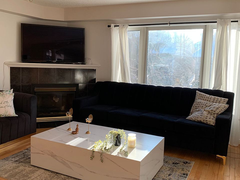 1st image of 23 Marsh Cres