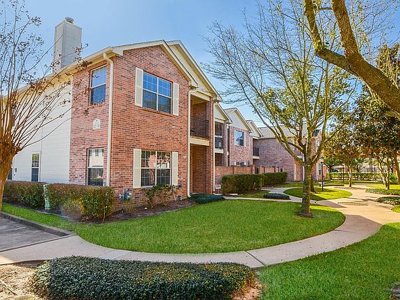 2nd image of 2865 Westhollow Dr Unit 22