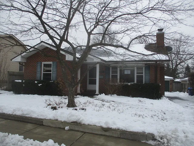 341 Highwood Ave photo 1