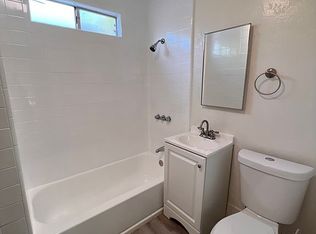 153 E 88th St #1/4, Los Angeles, CA 90003