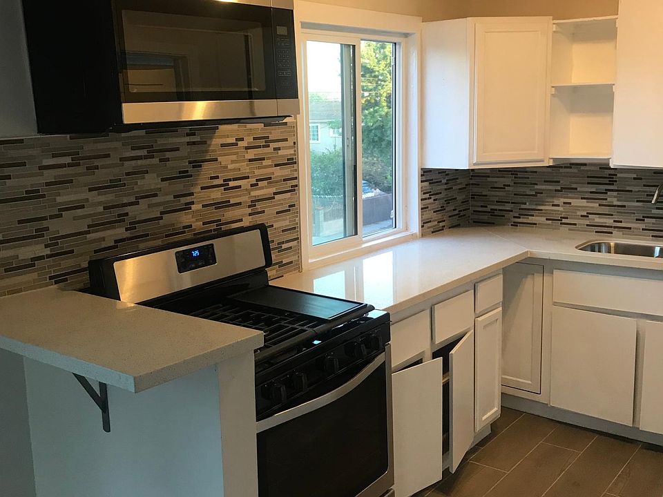 2nd image of 6642 Gage Ave