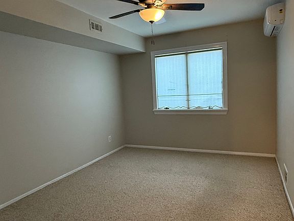 3rd image of 94 Shotwell Ave #1