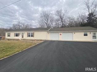 200 NW 5th St, Paoli, IN 47454