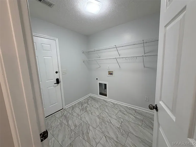 7448 Wimberly Ln — Photo 6