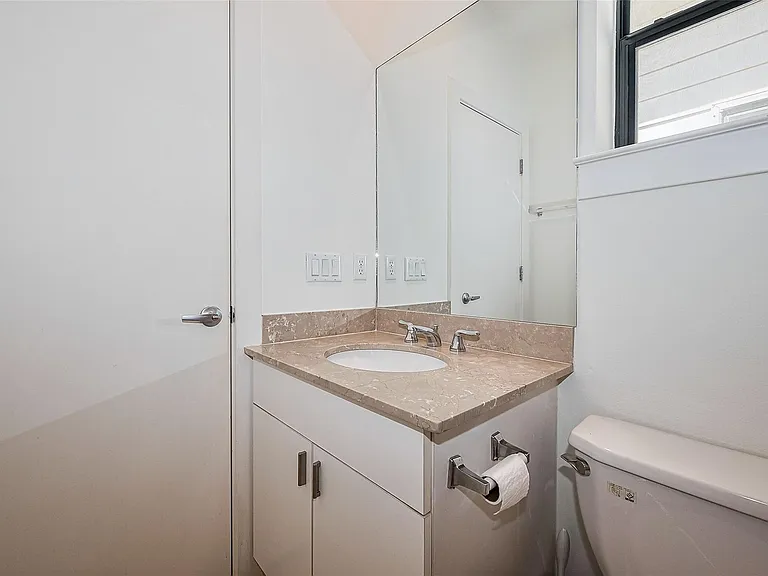 4331 Eigel St — Photo 36