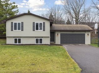 8725 64th Ave N, Brooklyn Park, MN 55428