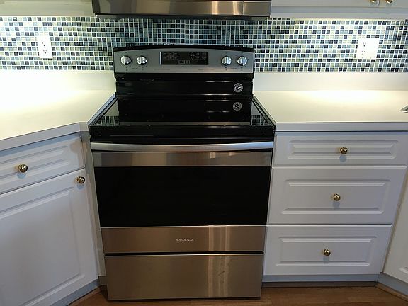 5th image of 3561 Edgewood Ave