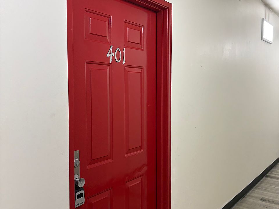 1st image of 1055 6th Ave Unit 401