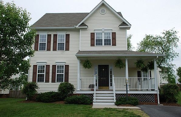 1st image of 6915 Staunton Ave