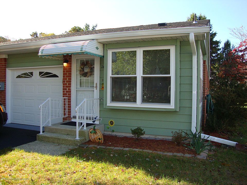 1st image of 20B Homestead Dr
