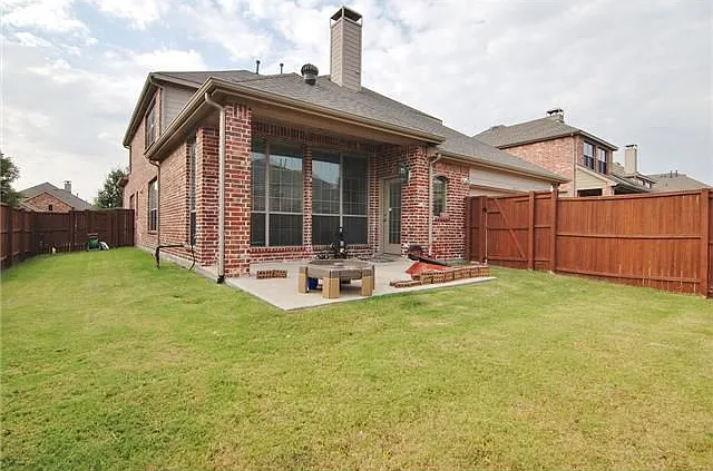 6072 Wallis Dr — Photo 41