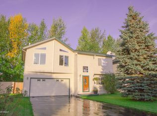 6436 Cobblecreek Cir, Anchorage, AK 99507