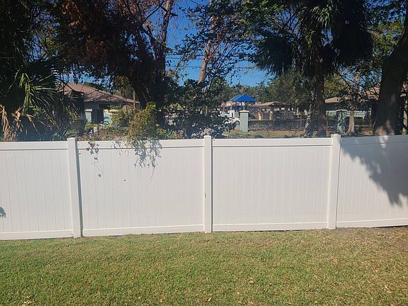 4th image of 1000 Walker St Lot 273