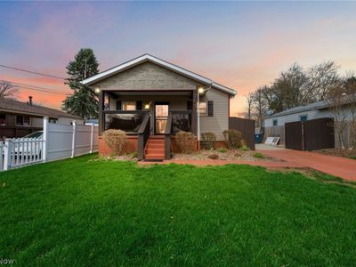 757 Independence Ave, Akron, OH, 44310