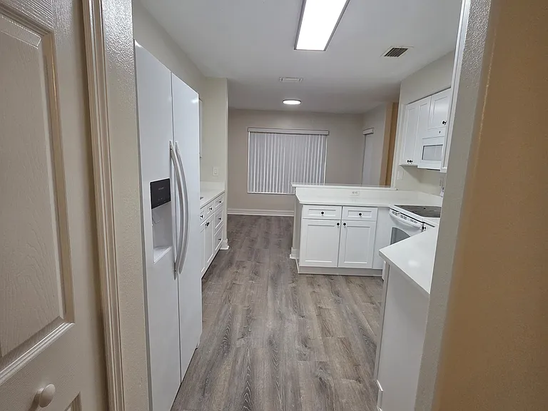149 Blue Heron Dr — Photo 3