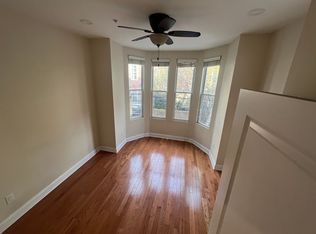 151 N 21st St #2R, Philadelphia, PA 19103