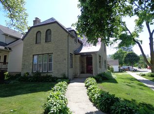 500 5th Ave, West Bend, WI 53095