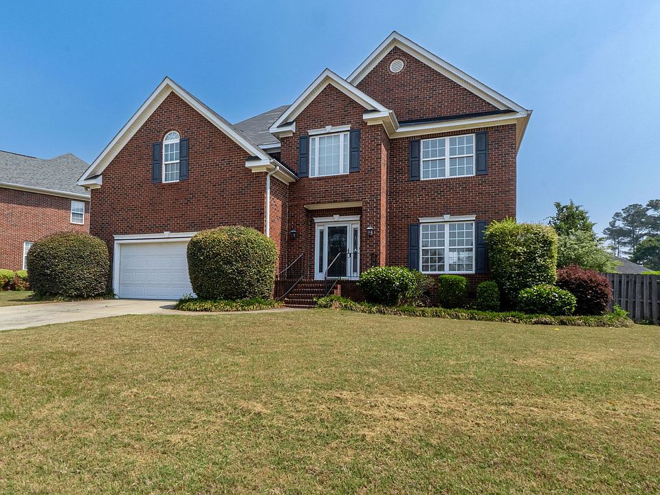 1st image of 330 Gardenia Dr