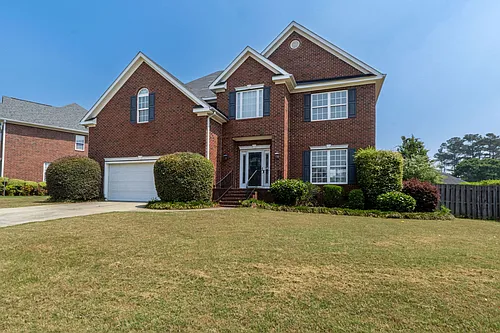 330 Gardenia Dr Photo 1