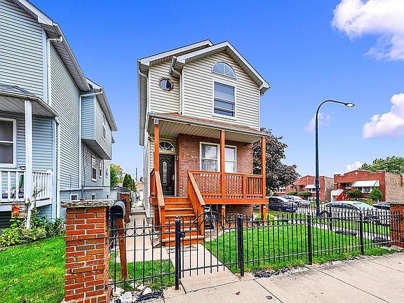 3rd image of 3228 S 50th Ave