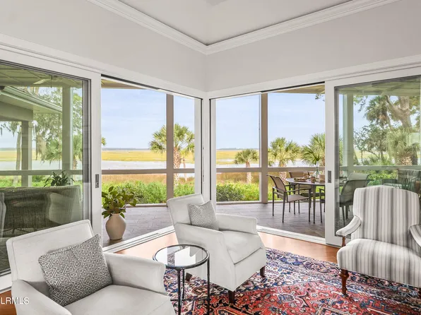 374 Dataw Dr, Saint Helena Island, SC 29920