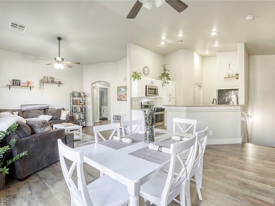 1st image of 1099 Sheer Paradise Ln Unit 1
