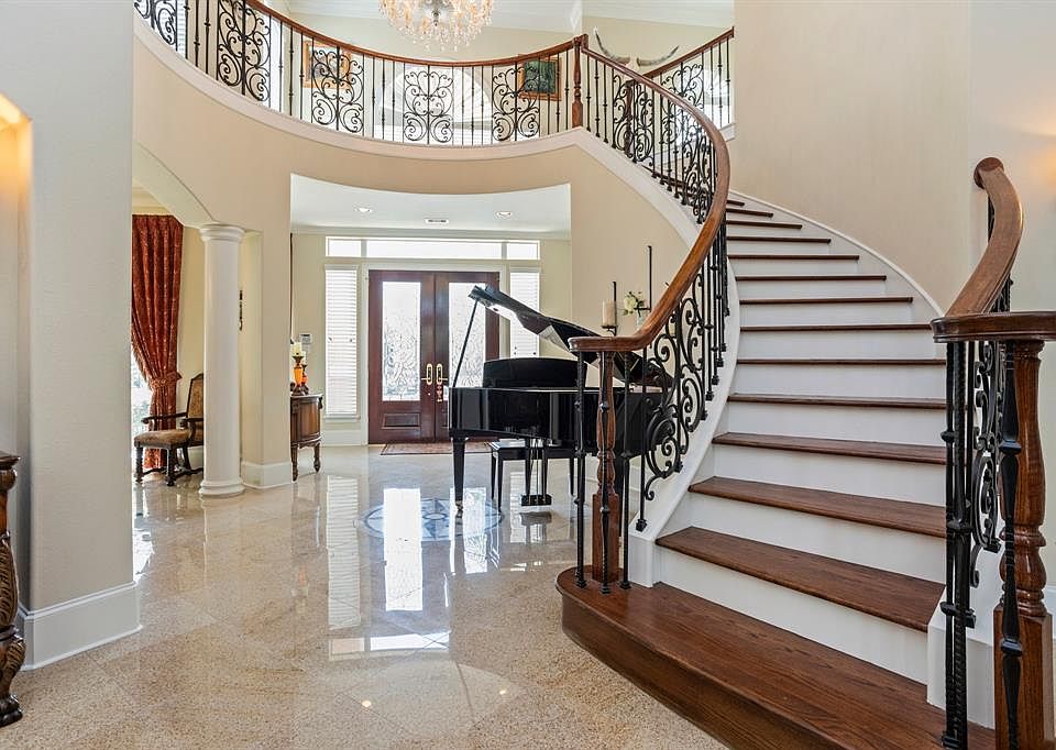 22 Commanders Point, Missouri City, TX 77459 | MLS #12947804 | Zillow