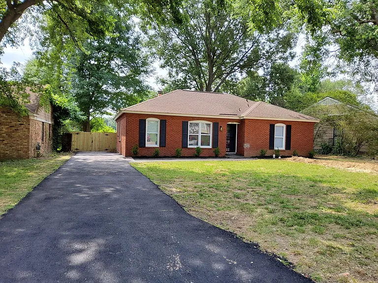 3370 Powers Rd — Photo 26
