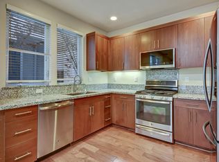 323 Fuller St, Redwood City, CA 94063