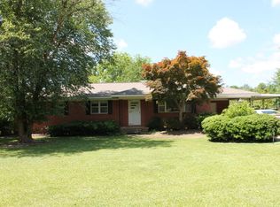 261 Twin Pine Dr, Louisville, MS 39339