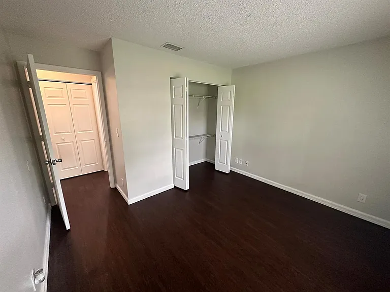 5070 Sanctuary Way #B — Photo 7