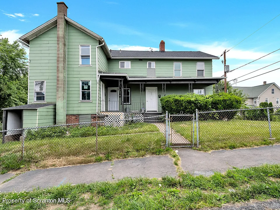127 1/2 N Garfield Ave
