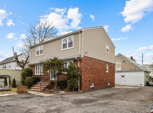 15 Inwood St, Clifton City, NJ 07011