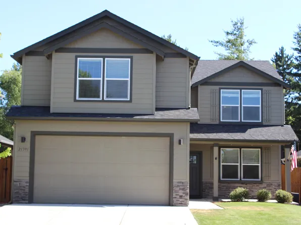 21391 NE Eagle Crossing Ave, Bend, OR 97701